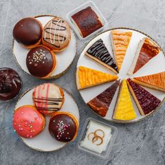 Donuts Coffee &  Sandviç House
