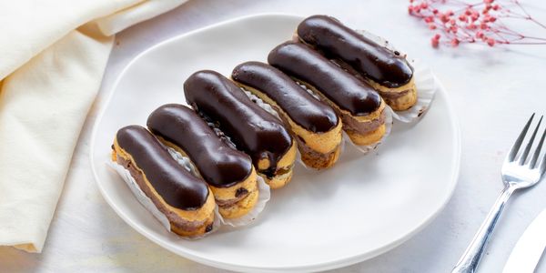 Gökkuşağı Ekler & Profiterol