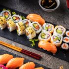 Osaka Sushi & Wok