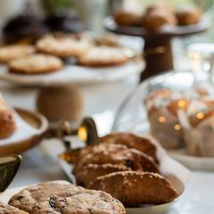 Almond Bakery