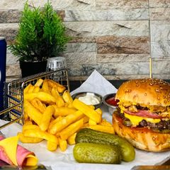 Burger 216