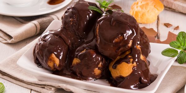 + Birinci Profiterol