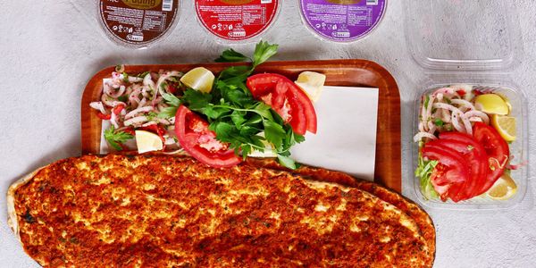 Sade Lahmacun