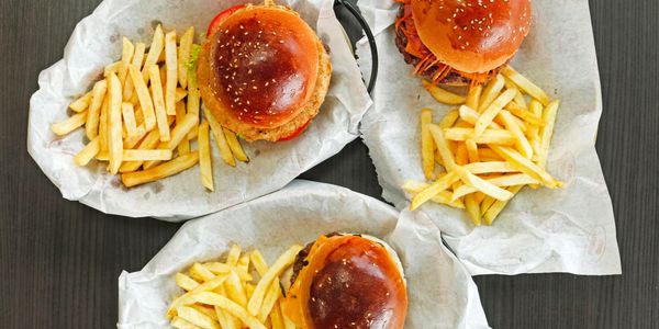 Naturel Burger & Kanat