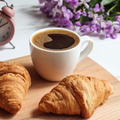 Luna Chocolate & Bakery