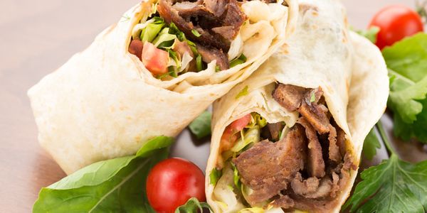 Yaprak Döner