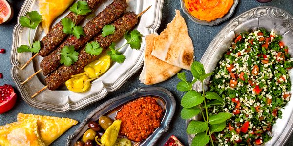 ÇİĞ KÖFTECİ SIRRI USTA