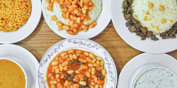 Ortaklar Pilavcısı