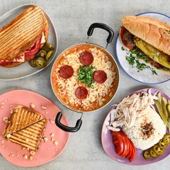 Bi Tost Bi Köfte