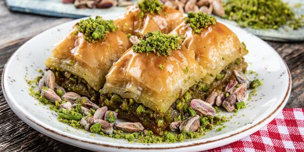 PREMIUM BAKLAVA & CİG KOFTE