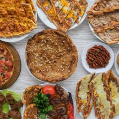 Çınar Pide & Kebap