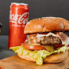 Agora Fast Food