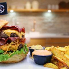 MuniQ Burger & Wrap