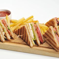 Küçükpark Tost Evi