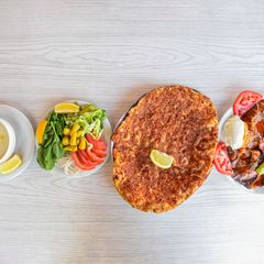 Efeoğlu Pide & Döner & Kebap