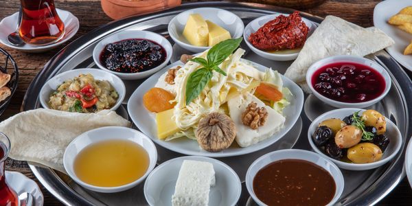 Ege Gençler Kahvaltı & Pasta