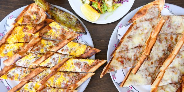 Zeybek Pide-