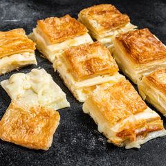 Levent Börek