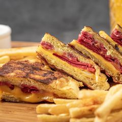 Tostçu