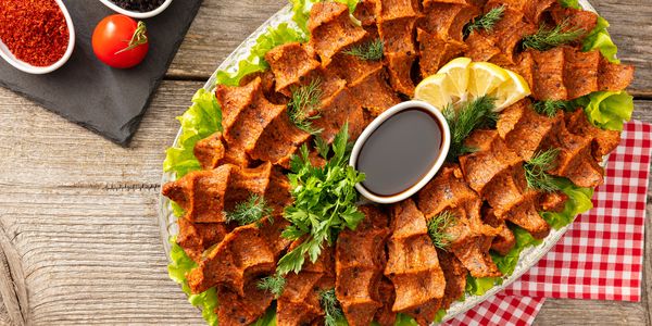 Battalbey Çiğ Köftecisi