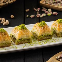 Karagöz Baklavaları
