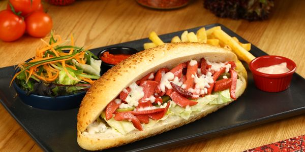 Artı + Plus Sandviç & Kumru