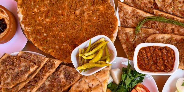 Seyhan Lahmacun & Pide