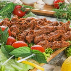 Battalbey Çiğ Köftecisi