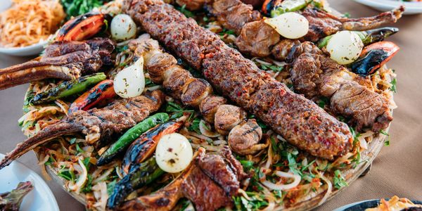 Ödemiş Köftecisi Tayfun'un Yeri