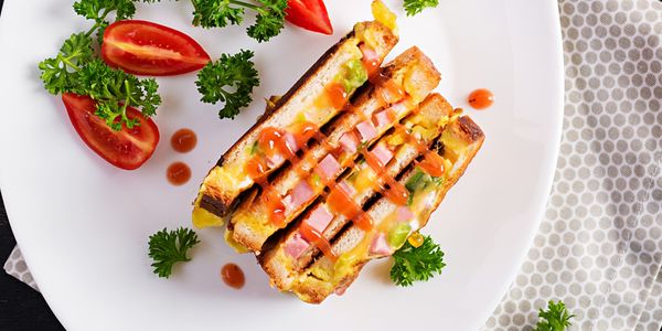 Alo Tost Dünyası