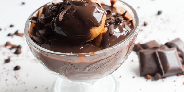 Profiterolcü Nilda
