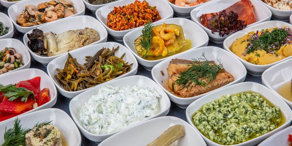 Leziz Meze Evi