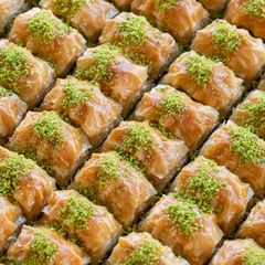 Baklavacı Şahin Usta