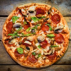 Majör Pizza