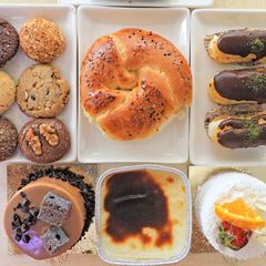 Karamelce Cafe & Patisserie