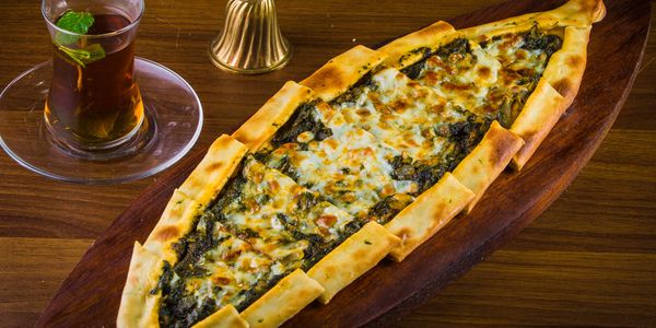 Karadeniz Çiftlik Pide & Kebap
