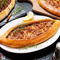 Özen Kardeşler Pide