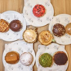Berliner & Donut Cafe
