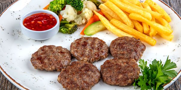 Köfteci Şevket Usta