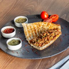 Ada Kokoreç & Söğüş Kömürde Sandviç