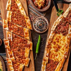 Seçkin Pide