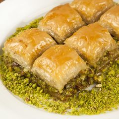 Nokta 2 Tatlıcısı Ahmet Usta