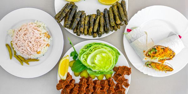 Battalbey Çiğ Köftecisi