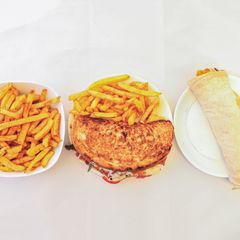 Ton Ton Döner & Sandviç