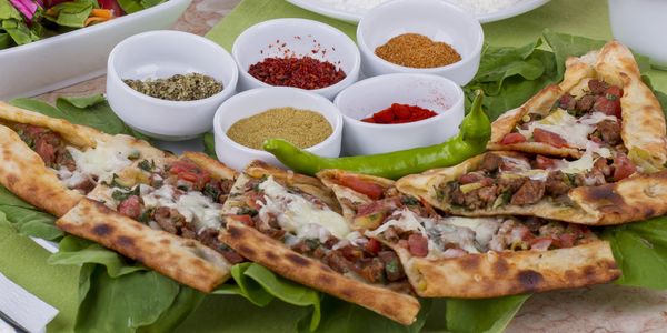 Tadında Pide & Kebap