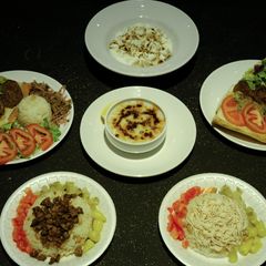 Adel Cafe & Lunch