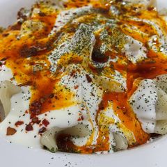 Teyzoş Mantı & Çiğ Börek