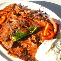 Aşkla Döner