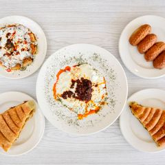 Bizim Boşnak Börekçisi & Mantı Evi
