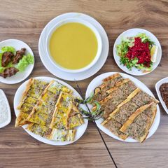 Onur Özen Pide & Kebap